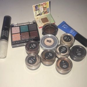 BAREMINERALS/URBAN DECAY/ BH COSMECTICS